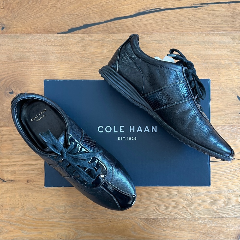 Cole Haan Bria Grand Sneaker in Black/Patent Size 7